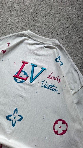 تیشرت سفید پارچه پنبه قواره باکسی مدل LOUIS VUITTON کد TSH0018